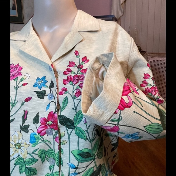 Vintage Floral Pale Gold Jacket - Picture 7 of 10